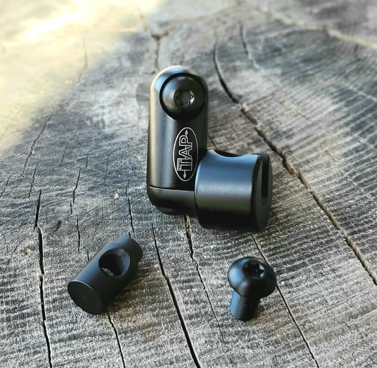 LEFT HAND THREAD - Titanium Alloy (Gr. 5) - T-30 TORX DRIVE - Black Anodized - 5/16-24 x 5/8" Button Head Screw (ONE)
